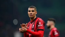 Тшау впечатлил Аллегри на тренировках, поэтому он останется в «Милане»