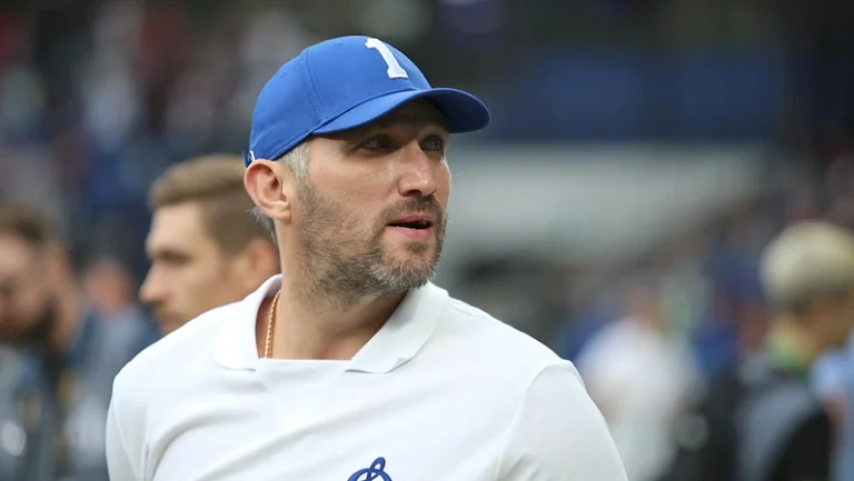 Бывший игрок НХЛ оценил шансы возвращения Овечкина в «Динамо»