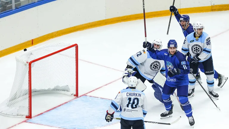 «Барыс» подписал двусторонние контракты с четырьмя игроками