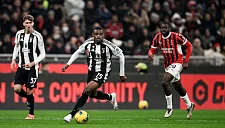 Томори и Эступиньян вне заявки «Милана» на матч с «Ювентусом»