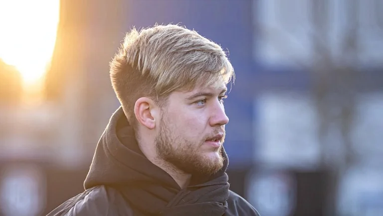 Президент «Амкала» рассказал о зарплатах лидеров команды