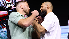 Стало известно, что Чимаев сказал дю Плесси 