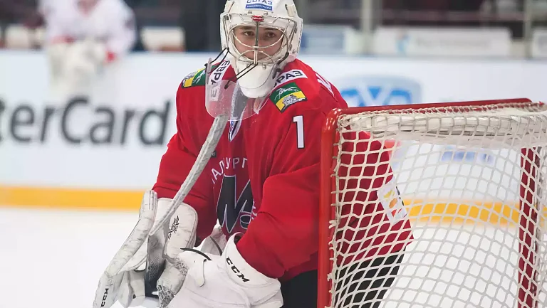 Кареев дебютирует за «Шанхайских Драконов» в матче против «Амура»