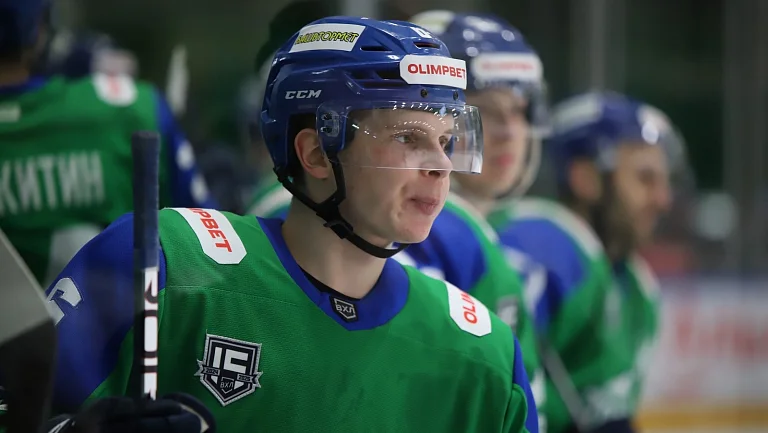 «Салават Юлаев» и «Буран» обменялись хоккеистами