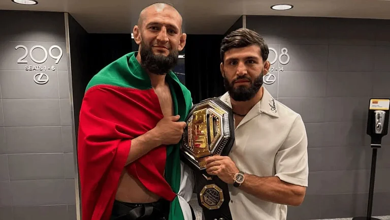 Царукян — о скрытых добрых делах Чимаева: «Дарит машины и квартиры»