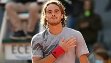 Стефан Циципас зачищает социальные сети