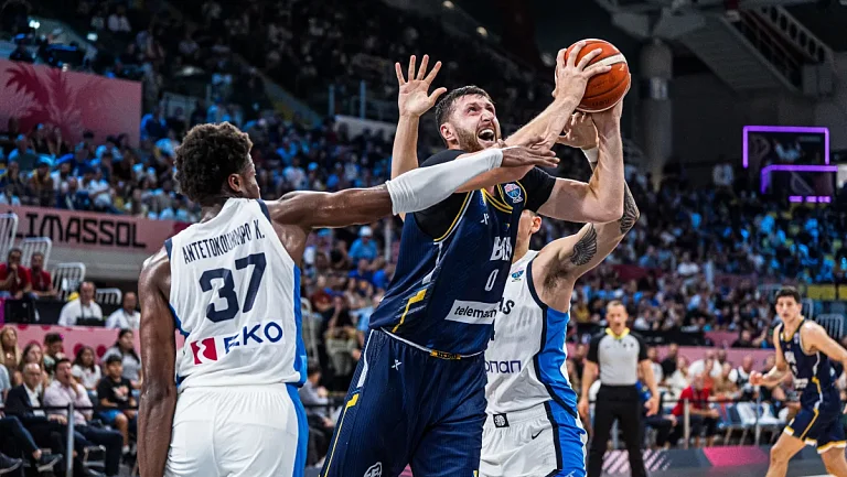 Греция без Янниса Адетокунбо проиграла Боснии и Герцеговине