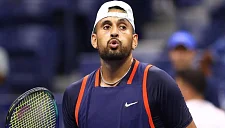 Ник Кириос поддержал Циципаса после критики за вылет с US Open