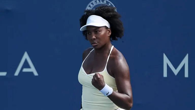 Винус Уильямс стала самой возрастной победительницей матча WTA