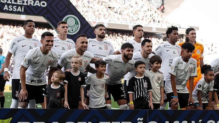 Трансферный бан препятствует сделке «Коринтианса»