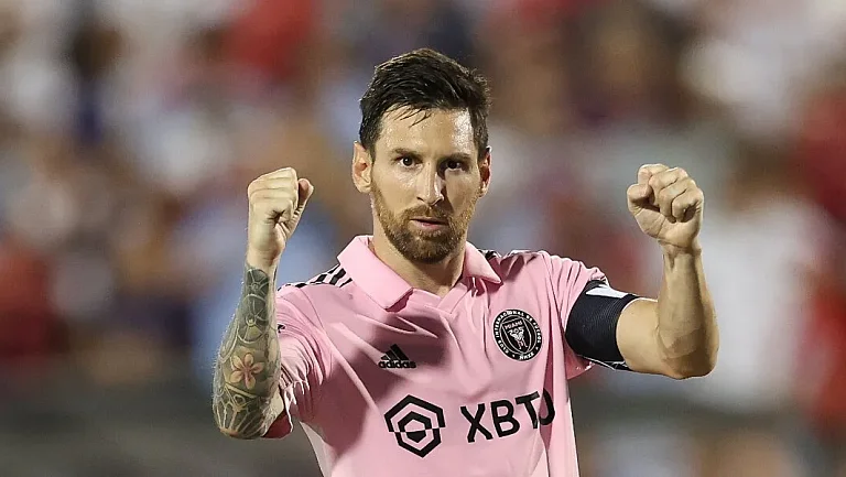 Коккаро: «Месси принёс извинения после матча Кубка лиг»