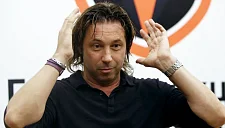 Мостовой объяснил, почему Арсену Захаряну нужно сменить клуб