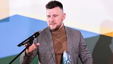 Шнякин ответил на критику Бубнова: «Дядь Саш, может, хватит?»