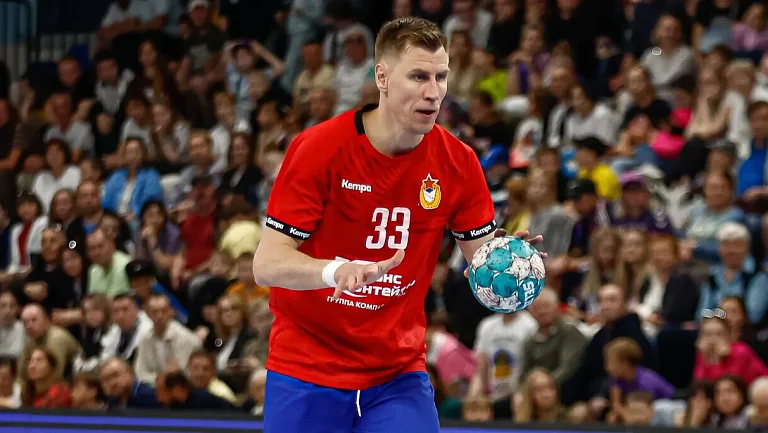 Дмитрий Ионов и Даниил Шишкарёв — лучшие крайние Суперлиги 2024/25