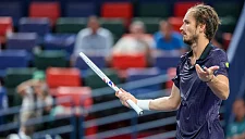 Даниил Медведев встретится с Алексом де Минором в 1/4 финала ATP
