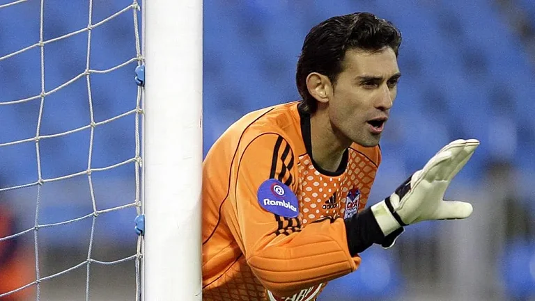 Экс-вратарь сборной России Нигматуллин женился во второй раз