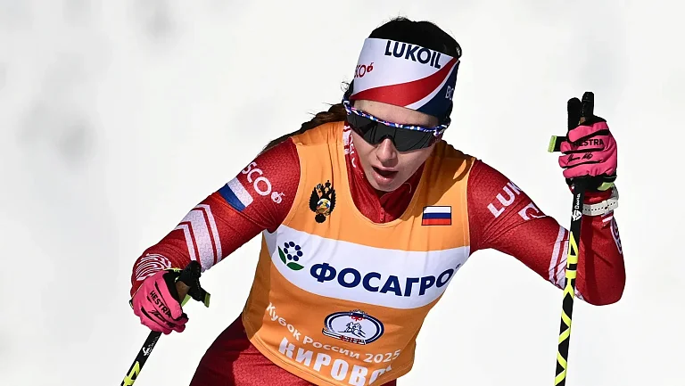 Непряева хочет сказать, что на Кубке мира соперники относятся к ней дружелюбно