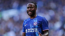 Оуэн заявил о дилемме Стерлинга из-за высокой зарплаты