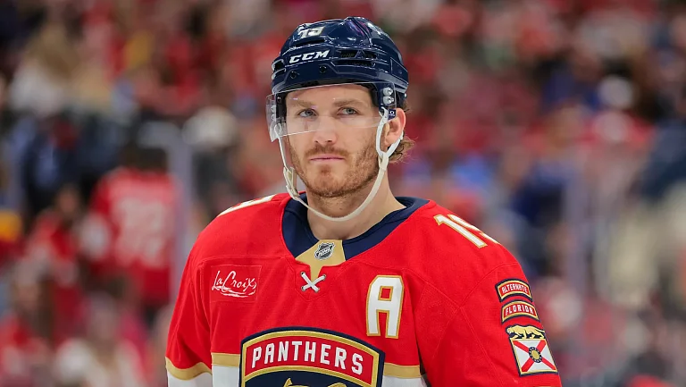 Нападающий «Флорида Пантерз» Ткачак перенес операцию