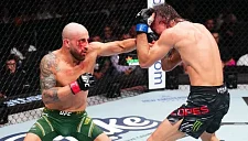 Волкановски обсуждает возможный реванш с Лопесом