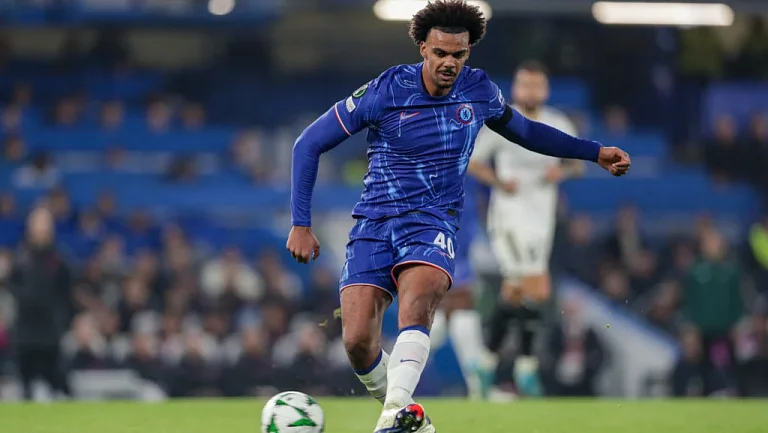 «Атлетико Мадрид» близки к подписанию таланта «Челси» Ренату Вейга