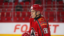 Игрок «Автомобилиста» Тарасов рассказал об эмоциях от дебютной шайбы в КХЛ