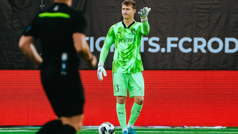 Волков пожелал всем командам таких болельщиков, как у «Факела»
