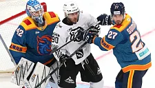 «Трактор» разгромно ведёт 7:0 с «Шанхаем» после двух периодов