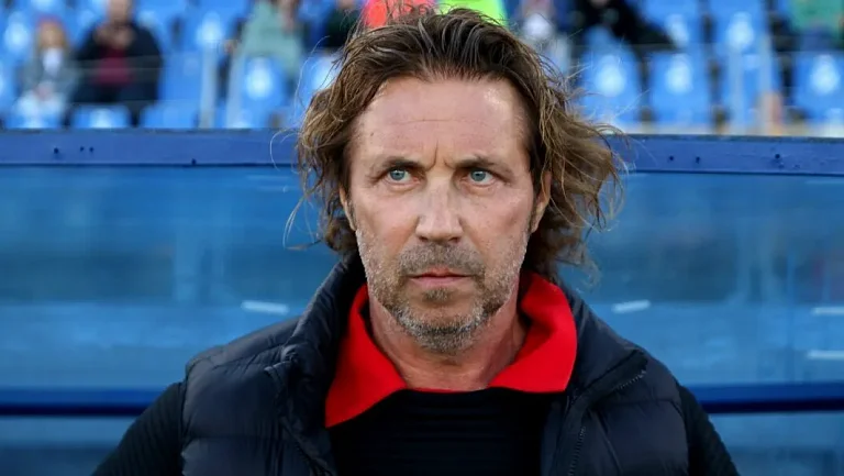 Мостовой поделился фото своей формы времён сборной СССР