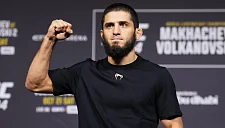 Махачев не исключает супербой с Топурией после боя с Делла Маддаленой