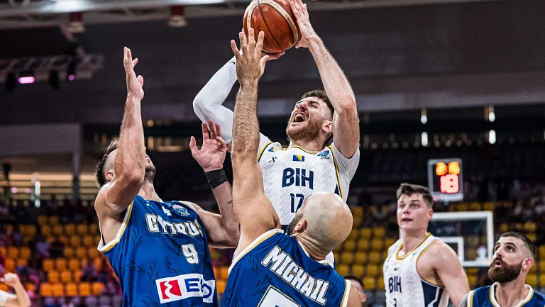 Босния и Герцеговина оказалась слишком сильна для дебютантов Евробаскета
