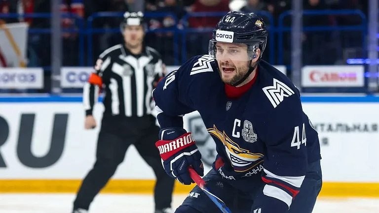 Защитник «Металлурга» Яковлев провёл 800-й матч в КХЛ