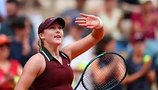 Публика и игра соперницы выбили Андрееву с турнира — считает журналист