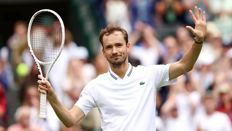 Даниил Медведев снова стал первой ракеткой России