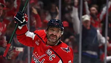 «Вашингтон» совершил камбэк в матче с «Торонто», Овечкин — с ассистом