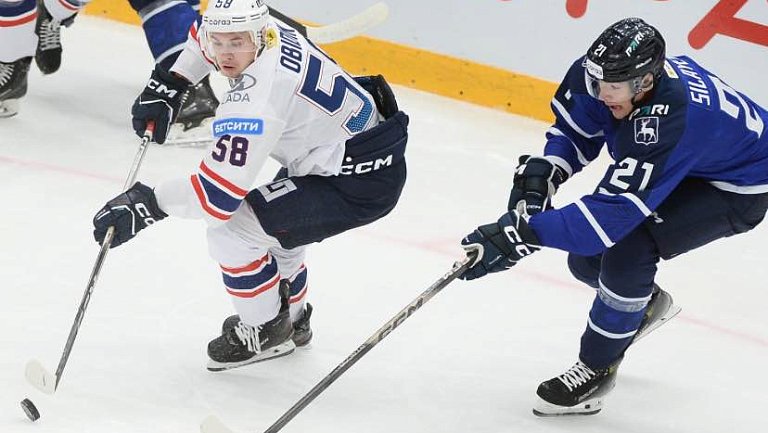 «Торпедо» победило «Ладу» в напряжённом матче со счётом 4:3