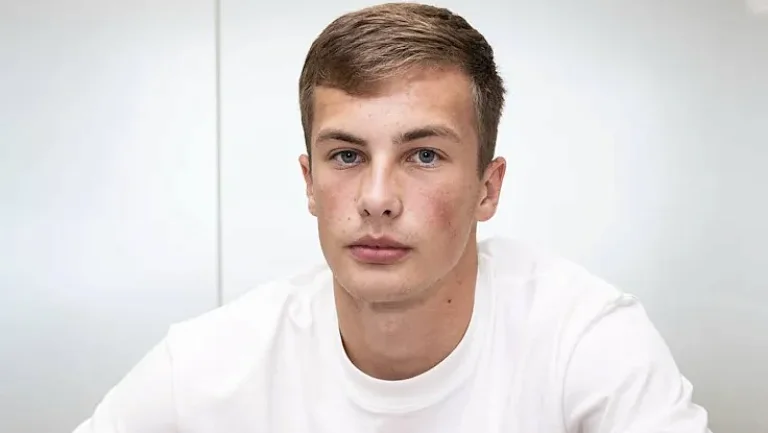 Московское «Динамо» хочет подписать 18-летнего нападающего «Арсенала»