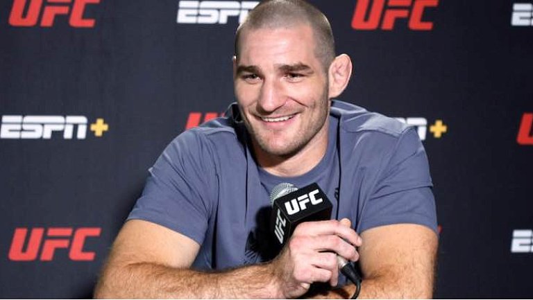 Стрикленд вызвал скандал заявлением об Индии