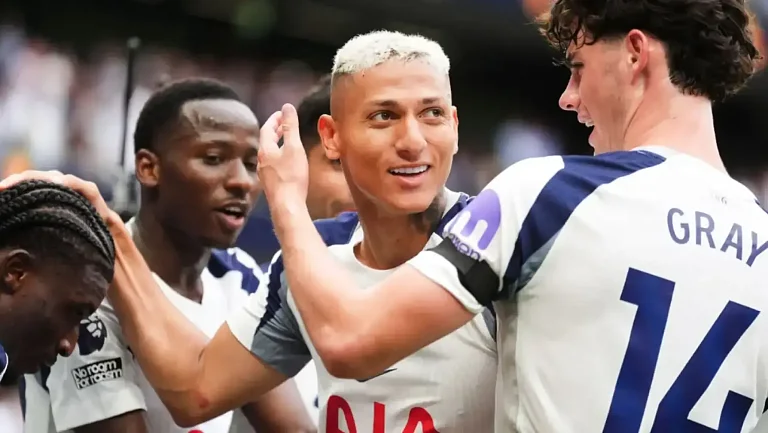 «Тоттенхэм» хочет привлечь инвесторов после ухода Леви