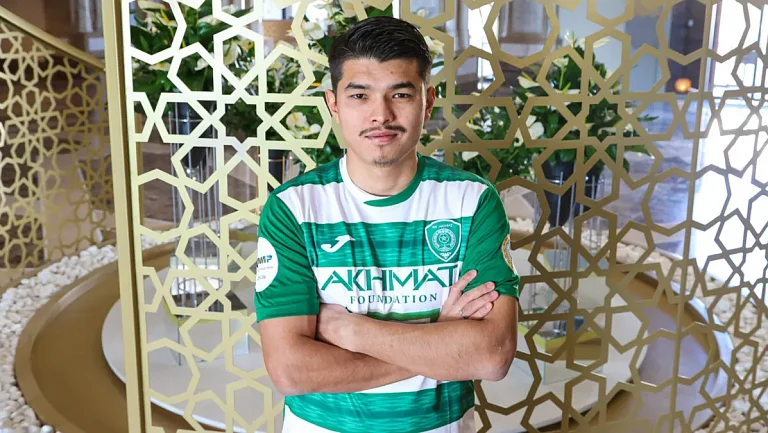 «Ахмат» усилился 22-летним полузащитником сборной Казахстана