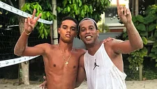 Сын Роналдиньо Жоао Мендес не хочет, чтобы его сравнивали с отцом