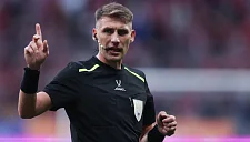 Названы имена российских арбитров, утверждённых ФИФА на международные матчи