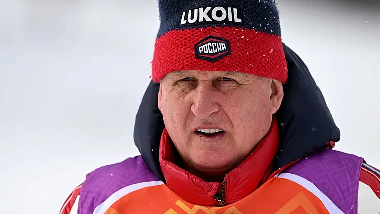 Бородавко заявил, что FIS не хочет решать проблему допуска российских лыжников