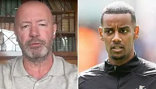 Алан Ширер раскритиковал агента Исака