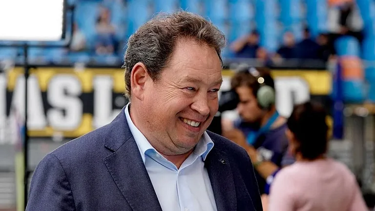 Слуцкий привёл «Шанхай Шэньхуа» к серебру Китая второй год подряд