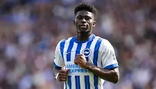 Тренер «Брайтона» отметил важность правильного подхода к Карлосу Балебе