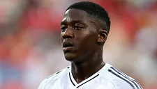 Кобби Майну все еще недоволен своим положением в МЮ и требует аренду