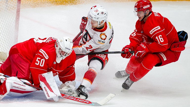 «Спартак» обыграл «Автомобилист» в матче КХЛ