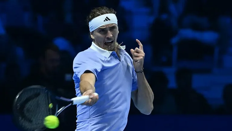 Александр Зверев потерпел сенсационное поражение в Гонконге