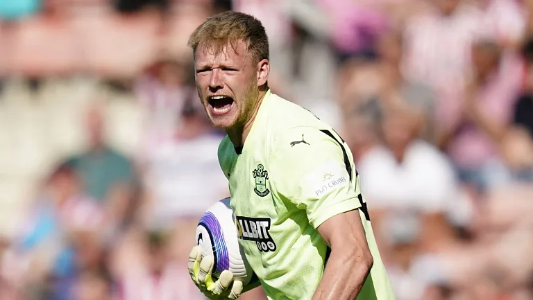 «Ньюкасл» пытается подписать Рамсдейла в качестве резервного вратаря